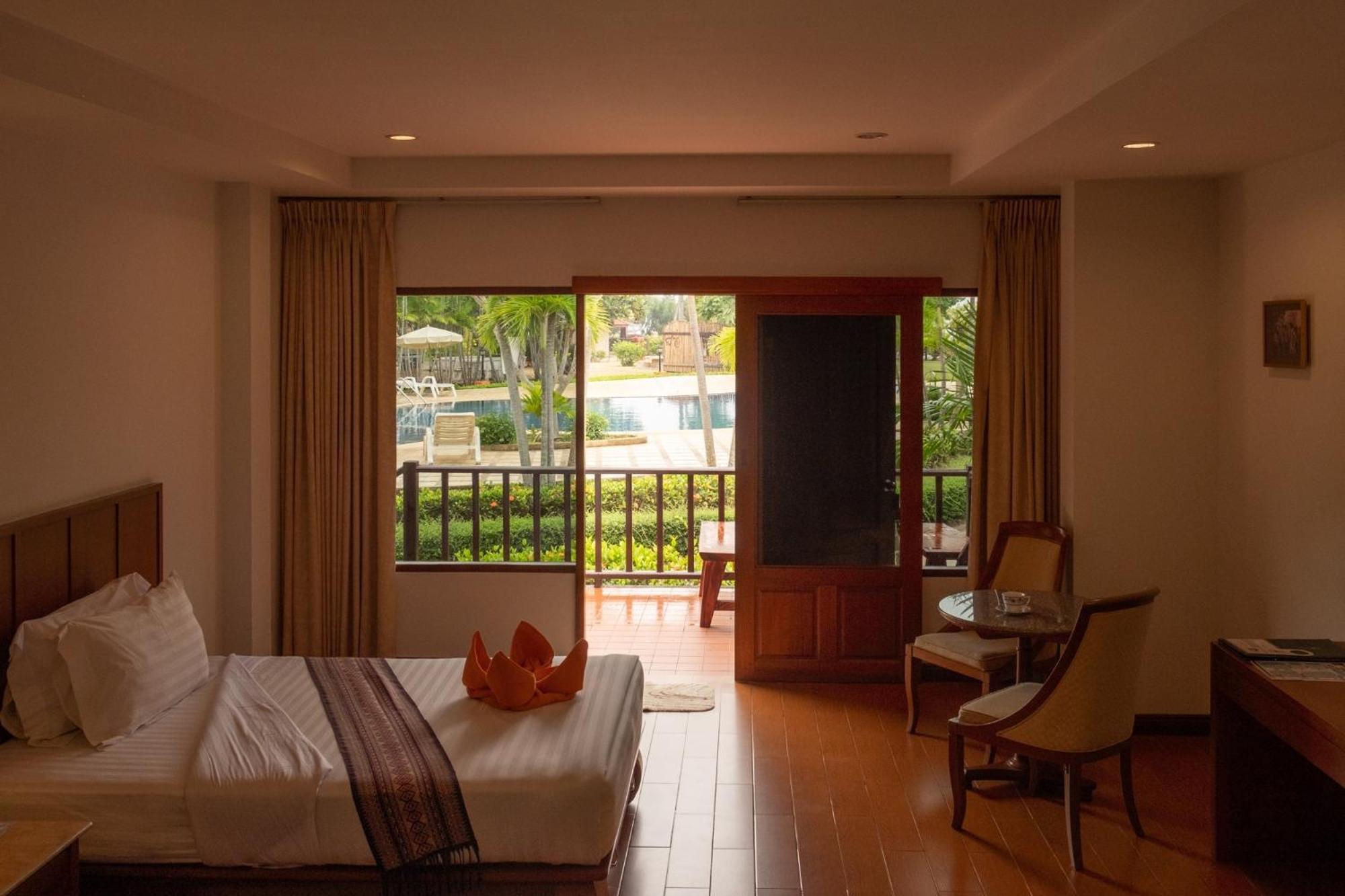 Sailom Resort Bangsaphan Bang Saphan Eksteriør bilde