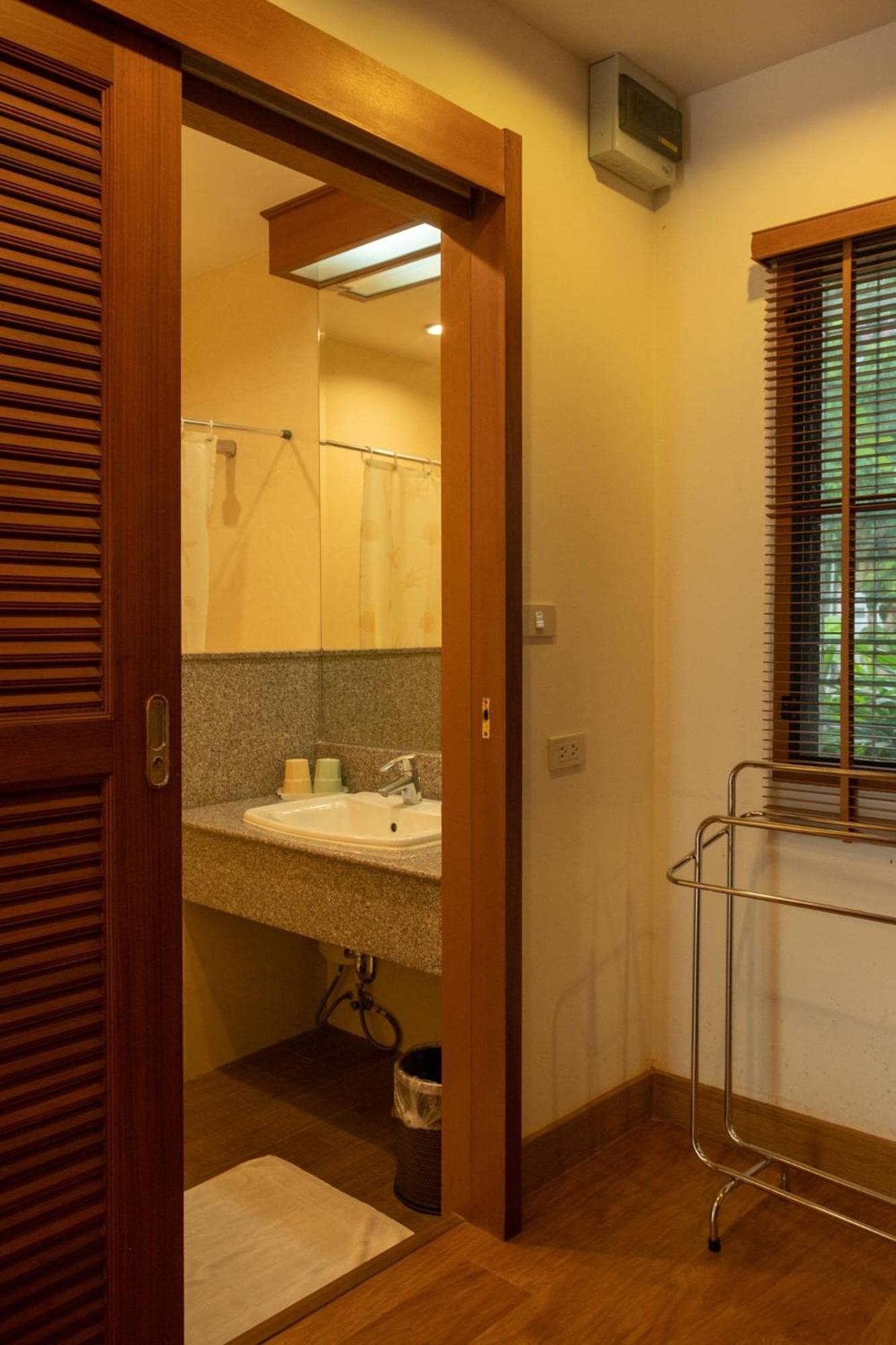 Sailom Resort Bangsaphan Bang Saphan Eksteriør bilde